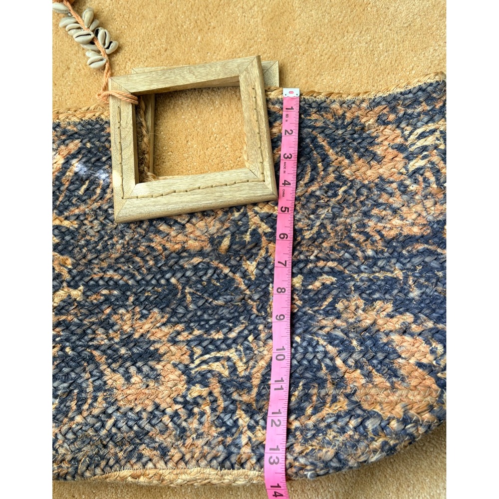 Woven Jute Floral Tote Bag Navy Tan Wood Handles Cowrie Shell Tassel India - Picture 13 of 13